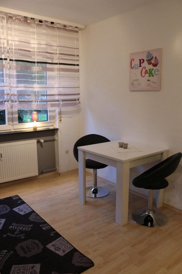 Appartment In Walldorf Mit Schlafzimmer, Kueche Und Bad Eksteriør billede